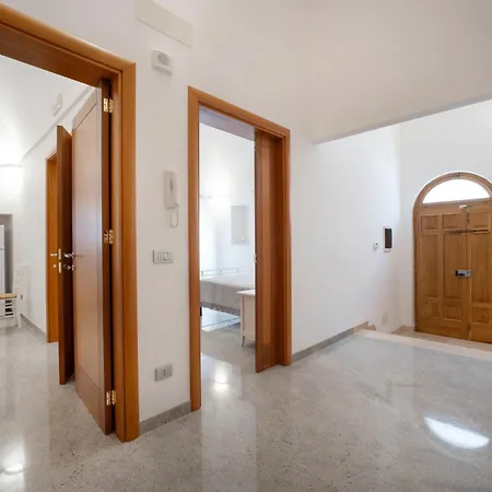 Bellariva House Монополи